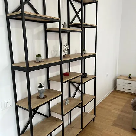 Penzion Kristal A Tirana